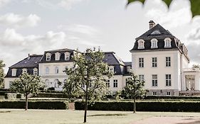 THERESET Schloss Groß Plasten
